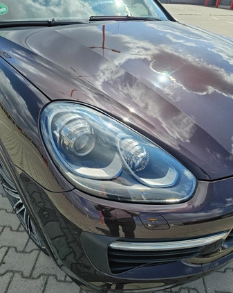 Porsche Cayenne cena 209100 przebieg: 146000, rok produkcji 2015 z Kielce małe 562